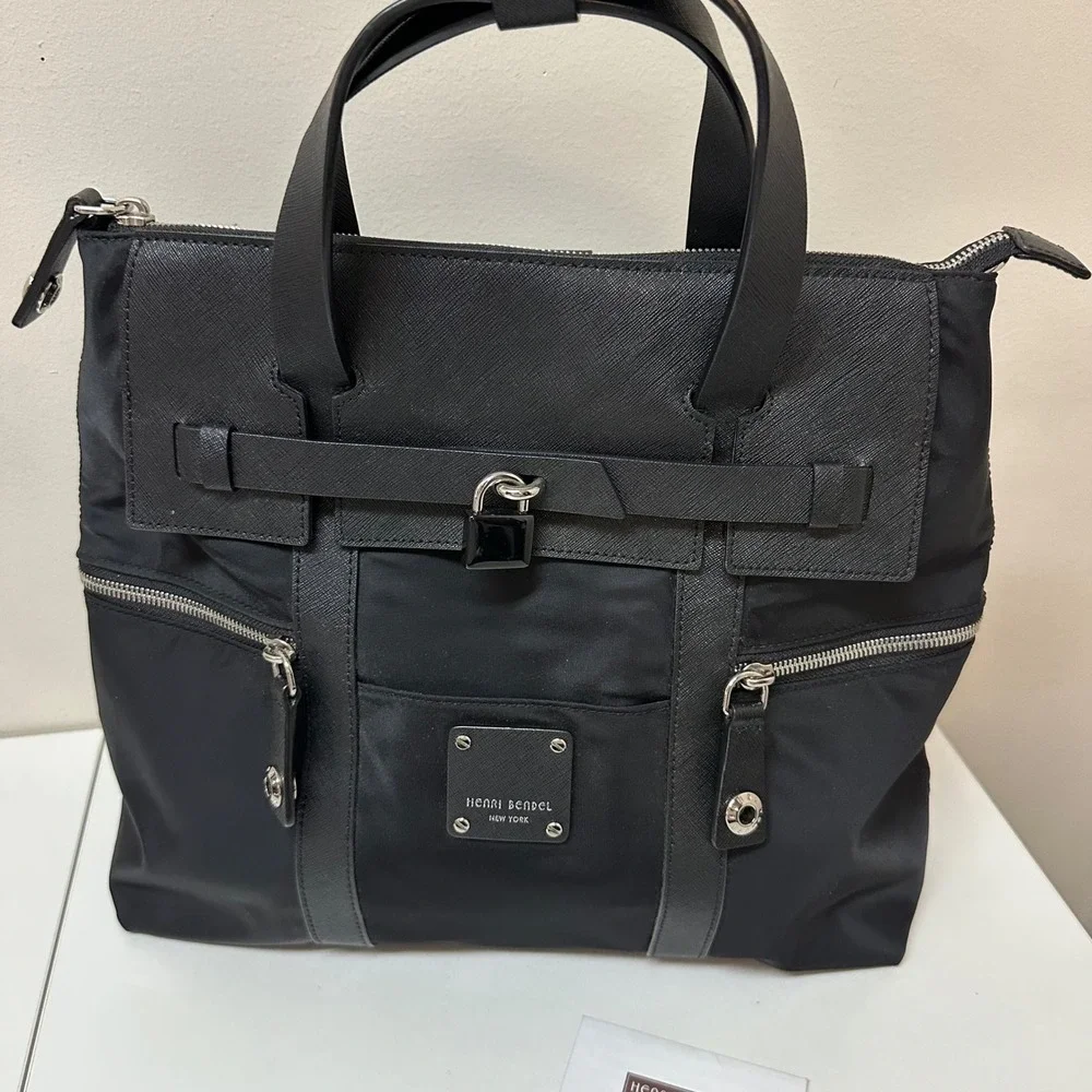 henri bendel new missing